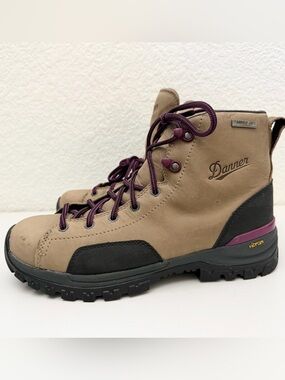 DANNER Women's Stronghold 5” Composite Work Boot Hiking Boot Size 8.5
